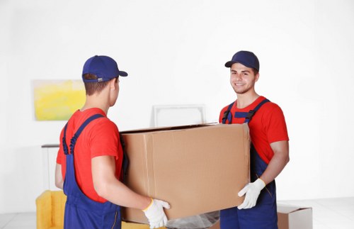 Packing boxes and moving supplies for Battersea homes and flats